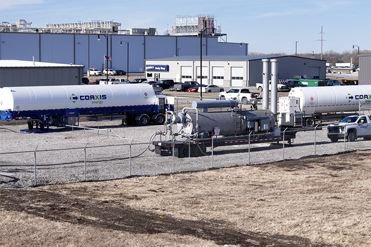 lng peaking solution with portable regassification trailer